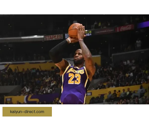 乔丹·拜尔本赛季在英超表现稳健，防守数据持续提升